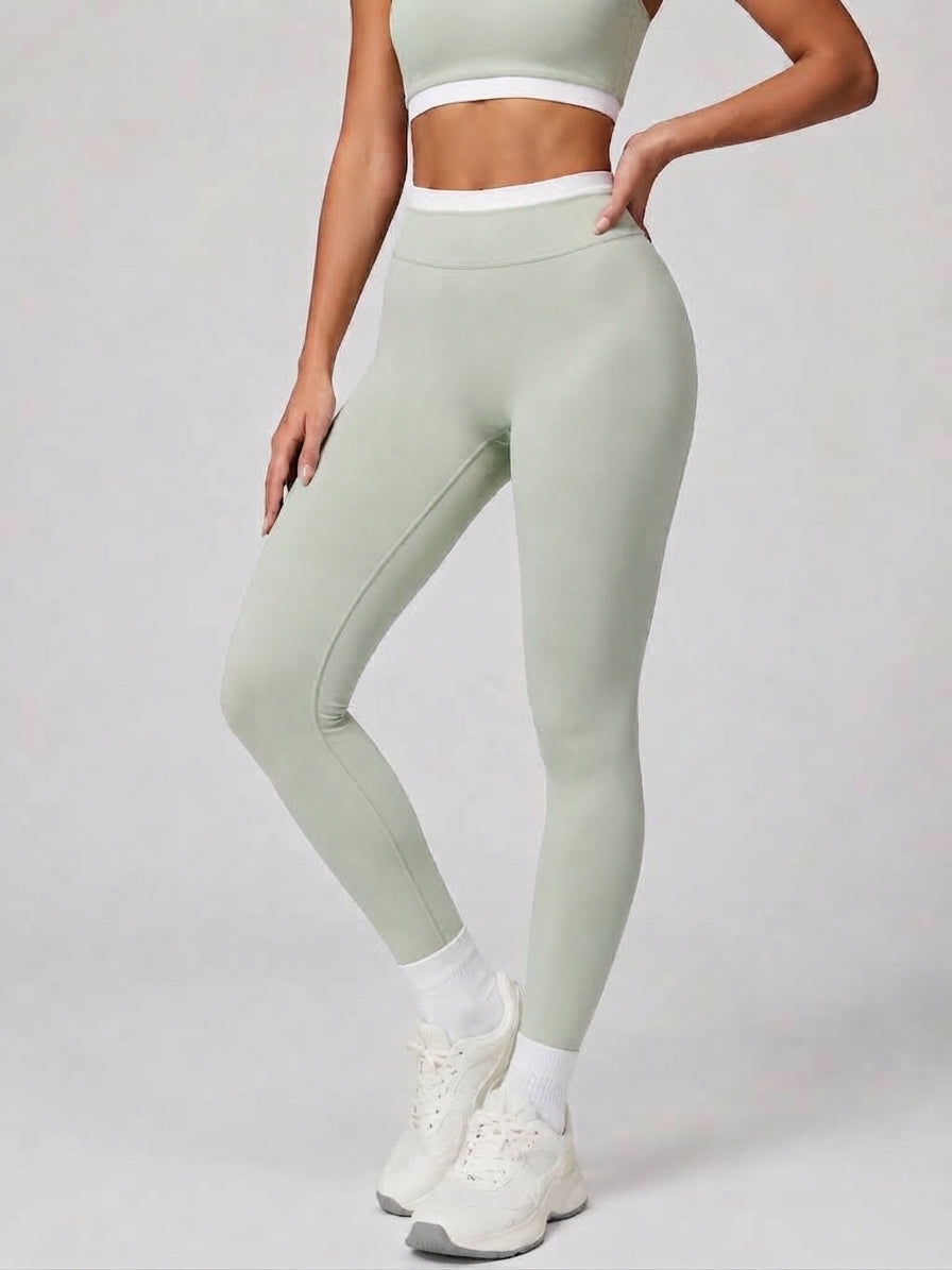 Alera High-Waist Leggings