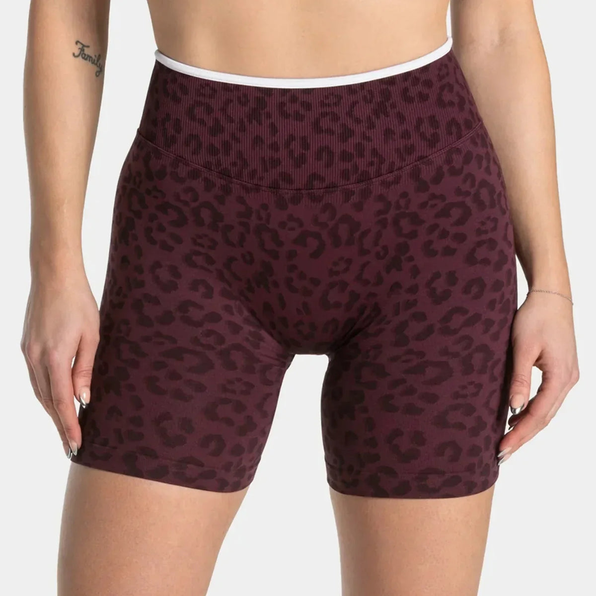Yvaine Seamless Shorts