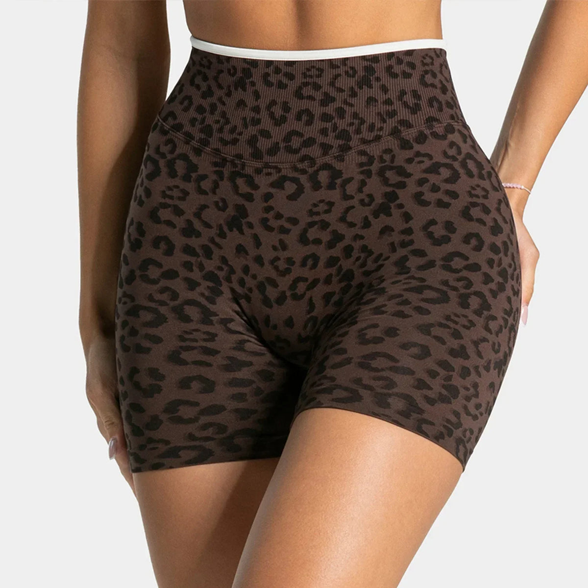 Rhea Seamless Shorts